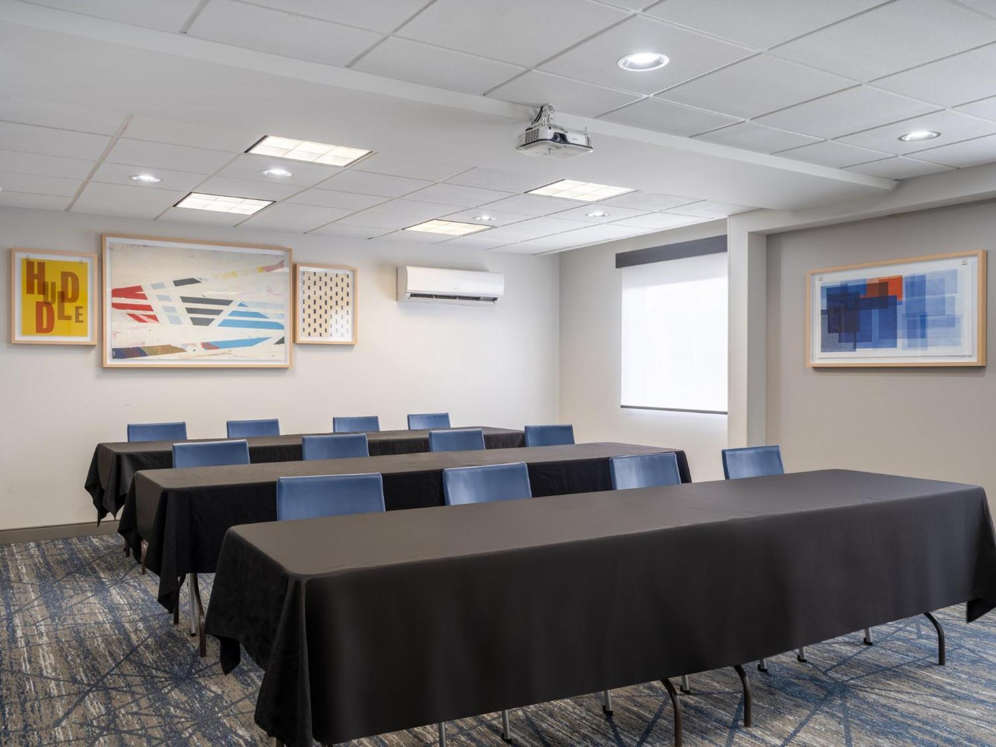 Holiday Inn Express Toledo North By Ihg Εξωτερικό φωτογραφία