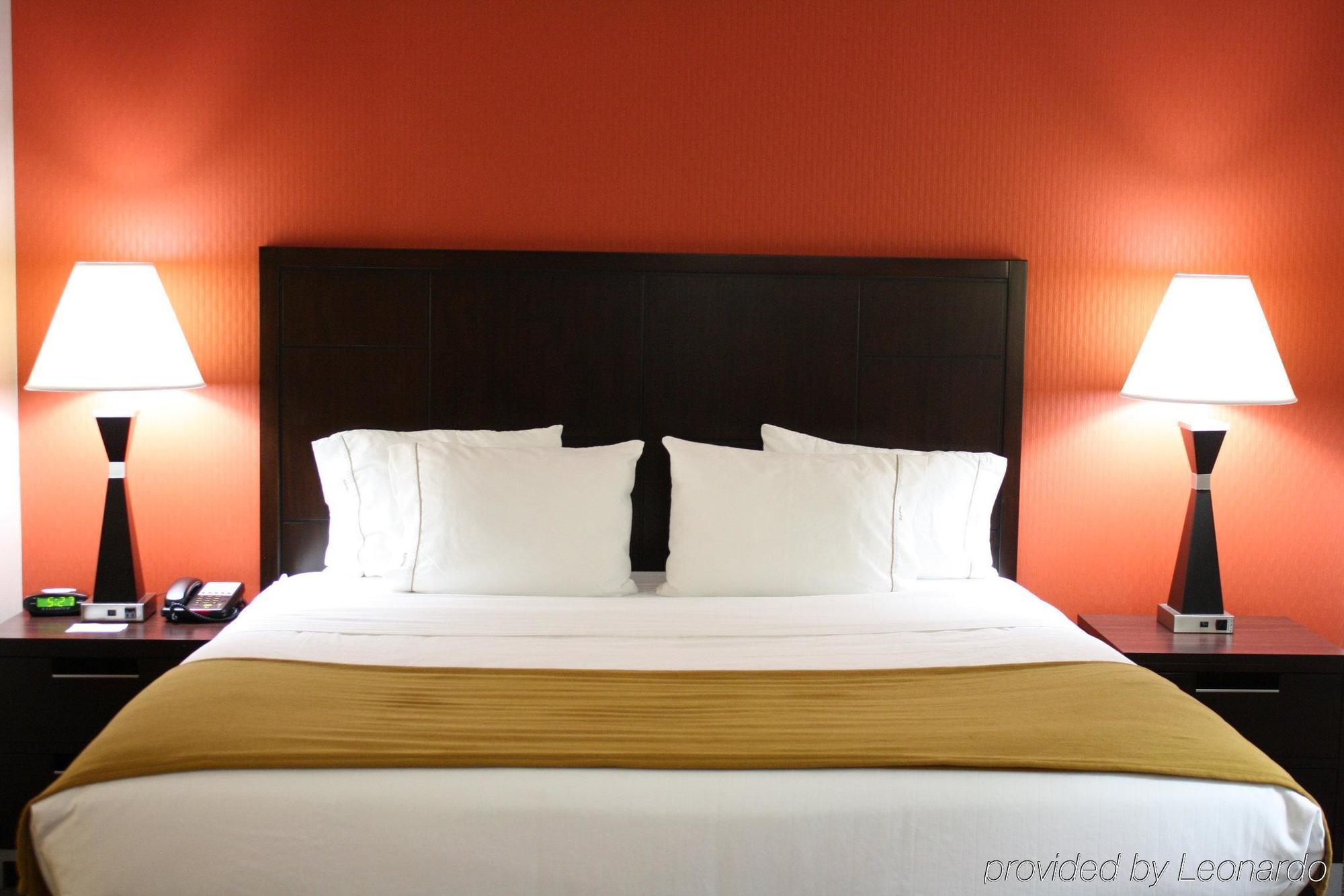 Holiday Inn Express Toledo North By Ihg Εξωτερικό φωτογραφία